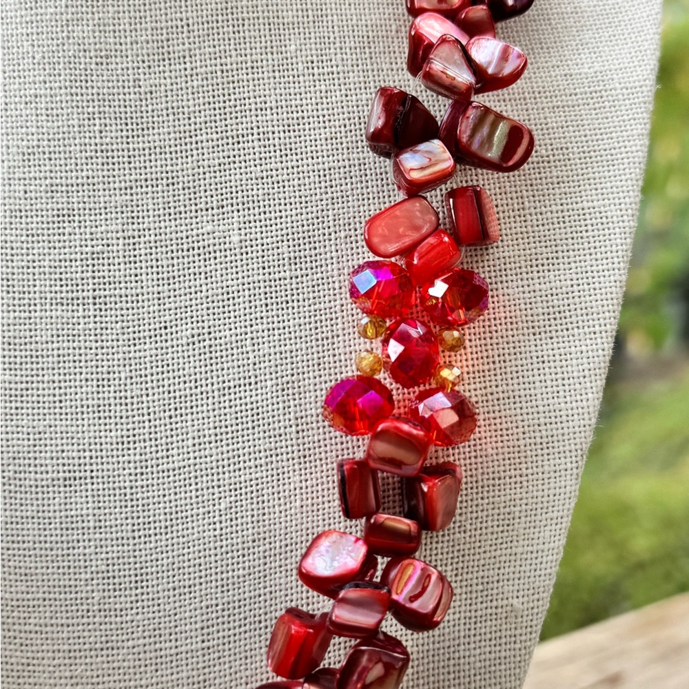 Bold Red Shell & Crystal Beaded Statement Necklace - image 4